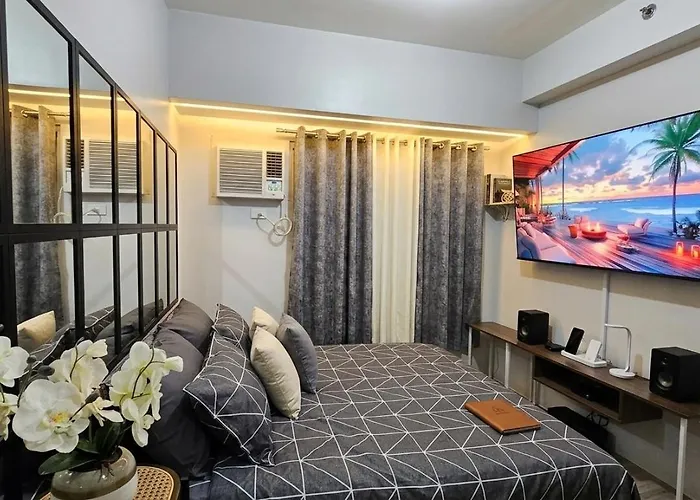 Apartment Neil's Chillpad At Urban Deca Manila